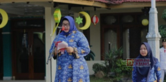 Bupati Yuni Pimpin Langsung Upacara Peringatan Hari Pendidikan Nasional Bupati Yuni Pimpin Langsung Upacara Peringatan Hari Pendidikan Nasional