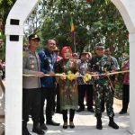 Bupati Sri Sumarni Hadiri Penutupan Karya Bakti Mandiri TNI Tahap VI TA 2024