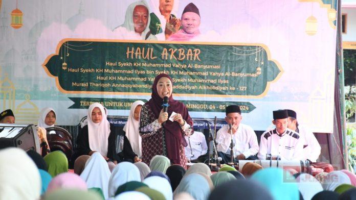 Hadiri-Halal-Bihalal-Jamiyyah-Thariqoh-Bupati-Tiwi-Ajak-Perkuat-Sinergitas