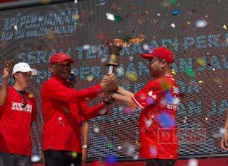 Kader ‘Banteng’ Brebes Sambut Antusias Pawai Obor Api Perjuangan Brebes