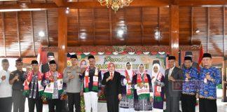 Bupati Sri Sumarni Lepas 1197 Calon Jamaah Haji Kabupaten Grobogan