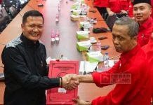 Pemilik PO Bejeu Ambil Formulir Bakal Calon Bupati Jepara di Panti Marhaen