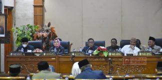 Bupati Sri Sumarni Hadiri Rapat Paripurna DPRD Terhadap LKPJ TA 2023