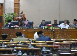 Bupati Sri Sumarni Hadiri Rapat Paripurna DPRD Terhadap LKPJ TA 2023