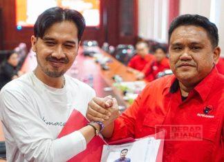 Bima Eka Sakti Kembalikan Formulir Cawabup Tegal