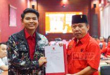 Pengusaha Muda Mahendra Farizal Mengembalikan Formulir Cawabup Purbalingga