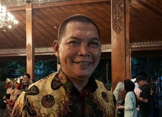 Teguh Prakosa Siap Maju Pilkada Solo, Akan Daftar Lewat PDI Perjuangan Pertengahan Mei Teguh Prakosa Siap Maju Pilkada Solo, Akan Daftar Lewat PDI Perjuangan Pertengahan Mei