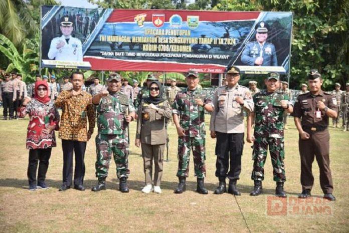 Ristawati Hadiri Upacara Penutupan TMMD Sengkuyung Tahap II Ristawati Purwaningsih