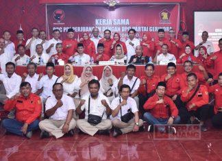 Matangkan Kerjasama, PDI Perjuangan dan Partai Gerindra Sukoharjo Gelar Pertemuan Matangkan Kerjasama, PDI Perjuangan dan Partai Gerindra Sukoharjo Gelar Pertemuan