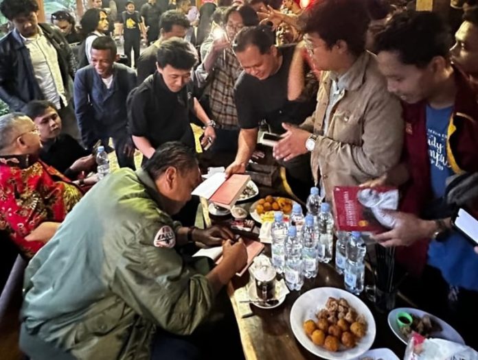 Menguji ‘Mentaliteit Korea’ di Hadapan Ribuan Anak Muda Korea-Korea Melentinglah