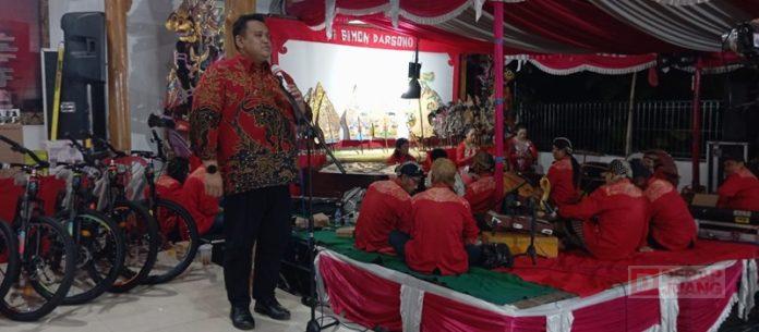 Puncak Bulan Bung Karno DPC PDI Perjuangan Sragen Gelar Pagelaran Wayang Kulit Puncak Bulan Bung Karno, DPC PDI Perjuangan Sragen Gelar Pagelaran Wayang Kulit