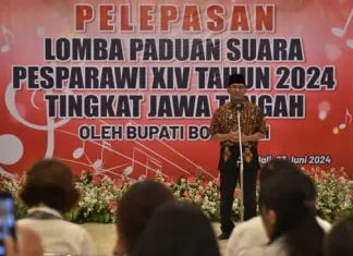 Bupati Boyolali Lepas Kontingen Boyolali Pada Lomba Paduan Suara Pesparawi Jateng