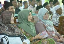 Ristawati Beri Santunan Anak Yatim di Desa Kebulusuan Ristawati Purwaningsih