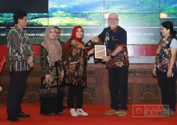 Ristawati Sambut Tim Asesor Geopark dari Unesco Ristawati
