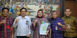 Strategi Apik Bupati Yuni Pipimpin Sragen Tekan Angka Kemiskinan Hingga 0,46% Strategi Apik Bupati Yuni Pipimpin Sragen Tekan Angka Kemiskinan Hingga 0,46%