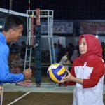 Ristawati Hadiri Turnamen  Bola Voli Tugusari Open Cup II
