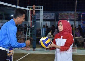 Ristawati Hadiri Turnamen Bola Voli Tugusari Open Cup II Ristawati