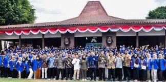 Ristawati Ikuti Acara Penerimaan Mahasiswa KKN di Kebumen Ristawati