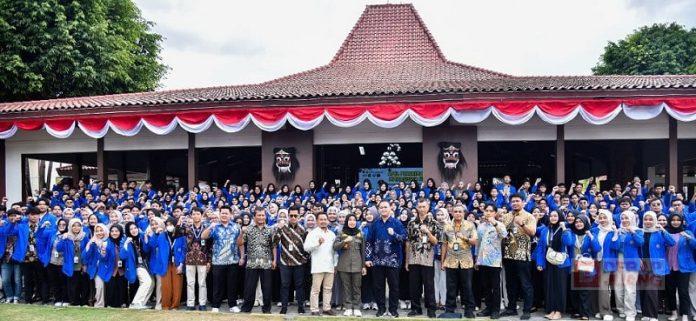 Ristawati Hadiri Pembukaan Penerimaan Mahasiswa KKN Ristawati