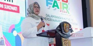 Tekan Angka Pengangguran, Bupati Yuni Buka Sragen Job Fair 2024 Tekan Angka Pengangguran Bupati Yuni Buka Sragen Job Fair 2024