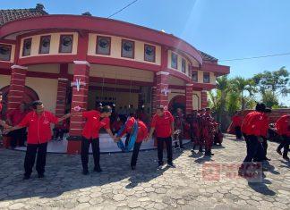 Momen Keseruan Kader PDI Perjuangan Blora Memperingati HUT Ke-79 RI