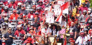 Kemeriahan Perjalanan Iring-Iringan Andika-Hendi saat Mendaftar ke KPU Jateng