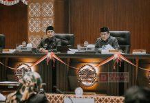 dr. Budhi Bersama Pj Bupati Setujui Empat Raperda