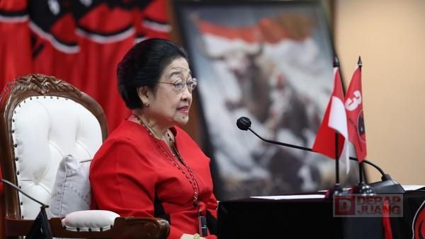 Konsistensi Ibu Megawati dalam Mengawal Demokrasi dan Konstitusi di Indonesia Konsistensi Ibu Megawati dalam Mengawal Demokrasi dan Konstitusi di Indonesia