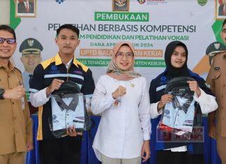 Ristawati Buka Pelatihan Berbasis Kompetensi Angkatan 4