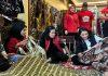 Andika-Hendi Borong Batik Lokal Dari Rumah Produksi Batik Aluna Sragen