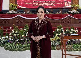 Debora Melani Rian Astuti, seorang Asisten Mentor Juang (AMJ) Komunitas Juang Jawa Tengah, resmi dilantik sebagai anggota DPRD Kabupaten Sukoharjo