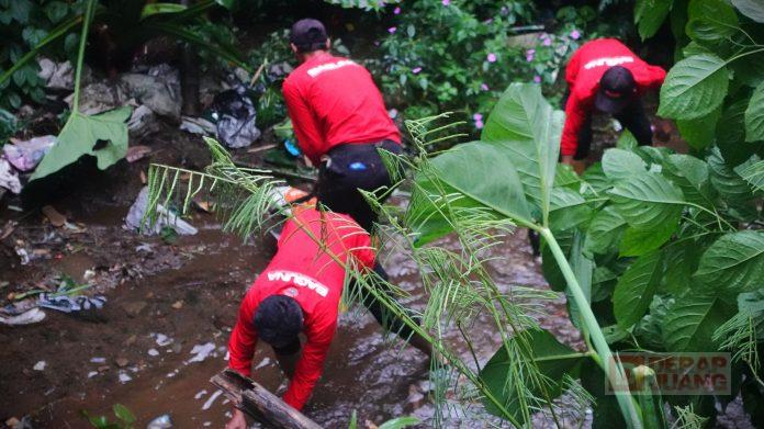 Baguna Temanggung Kompak Gelar Aksi Bersih Sungai Baguna