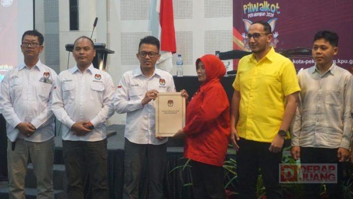 KPU Tetapkan Aaf-Balgis Jadi Walikota dan Wawalkot Pekalongan Terpilih1