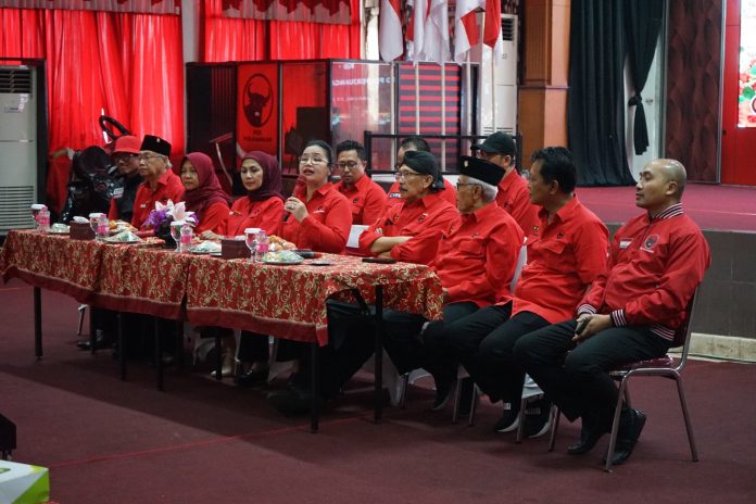 DPD Partai Gelar Launching Kontes Menanam Pohon 10 Bahan Pangan Pendamping Beras DPD Partai Gelar Launching Kontes Menanam Pohon 10 Bahan Pangan Pendamping Beras