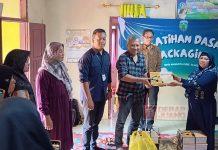 Menginspirasi Inovasi Lokal : Pelatihan Kewirausahaan Dasar Packaging Ala Junarso