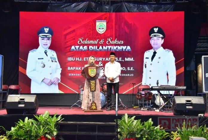 28 feb 2025 Bupati Sukoharjo Terpilih Etik Suryani menyampaikan sambutan pada acara Doa Bersama setelah dilantik