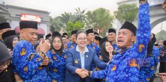 Di Bawah Guyuran Hujan, Wali Kota Semarang Lantik 2.324 PPPK dan 4 Pejabat Fungsional