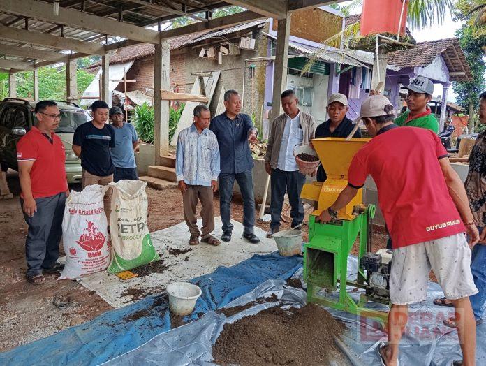 Pelatihan Pupuk Organik oleh Junarso dan KUBE Ego Berkah Solusi Hemat dan Eco-Friendly untuk Petani