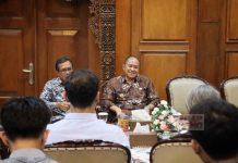 Bupati Sadewo Terima Kunjungan UNCDF Bahas Program Hibah Pengelolaan Sampah Berbasis Komunitas