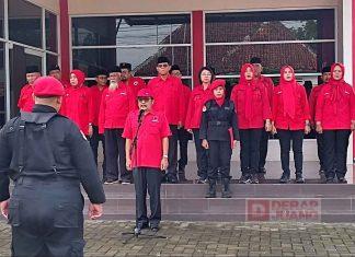 Peringati Hari Lahir Pancasila, DPC PDI Perjuangan Banyumas Gelar Upacara Bendera di Kantor DPC Partai