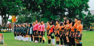 Alun-Alun Wonosobo Jadi Arena Juang Perempuan, Hidupkan Semangat Bung Karno Lewat Sepak Bola Alun-Alun Wonosobo Jadi Arena Juang Perempuan, Hidupkan Semangat Bung Karno Lewat Sepak Bola