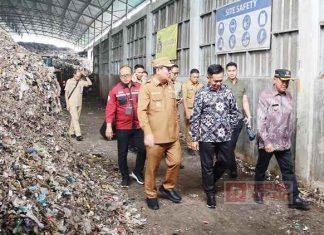 Sadewo Terima Kunjungan Bupati Belitung Timur di TPA BLE