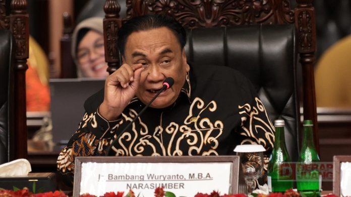 Melalui-Seminar-Konstitusi-Bambang-Pacul-Tanggapi-Usulan-Perubahan-UUD-1945 Bambang Pacul