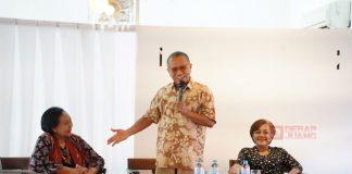 Samuel Wattimena Gelar Bedah Buku, Kupas Keteguhan Sikap Megawati Soekarnoputri