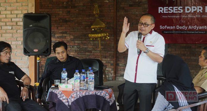 Percepatan-Pembangunan-Desa-Melalui-Saluran-Aspirasi-Politik Sofwan Dedy Ardyanto