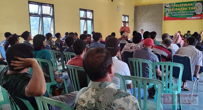 Wahju-Djatmika-Melalui-Budidaya-Durian-Premium-Tingkatkan-Kesejahteraan-Petani-di-Desa-Blitar