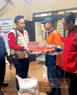 Bersama Andri, Baguna Banyumas Serahkan Bantuan Kepada Warga Terdampak Bencana Tanah Longsor