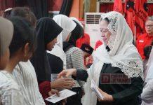 Berbagi dengan Anak Yatim-Piatu, Mbak Puan: Kader Harus Selalu Hadir Puan Maharani