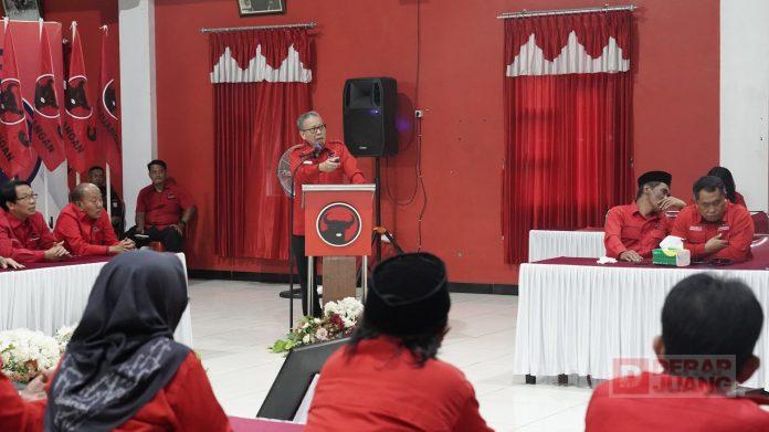 Pimpin-Konsolidasi-PDI-Perjuangan-Banjarnegara-Dolfie-Tujuan-Partai-Adalah-Prioritas-3 Dofie OFP